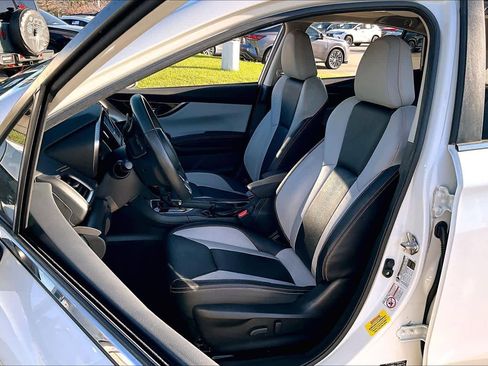 Used 2019 Subaru Crosstrek 2.0i Limited w/ Moonroof Package w/Navigation image 7