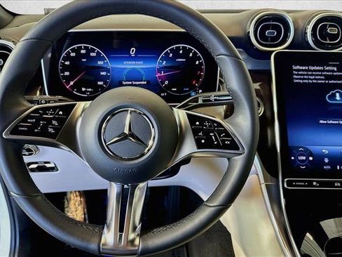 Used 2026 Mercedes-Benz GLC 300 4MATIC image 11