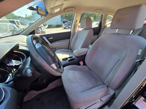 Used 2015 Nissan Rogue S w/ Convenience Package FWD image 14