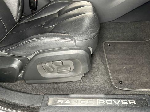 Used 2015 Land Rover Range Rover Evoque Pure Plus image 13