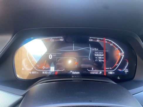 Used 2023 BMW X5 xDrive40i w/ Premium Package image 39