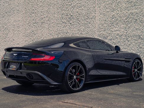 Used 2014 Aston Martin Vanquish Coupe RWD image 3