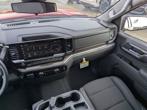 New 2026 GMC Sierra 1500 Elevation image 19