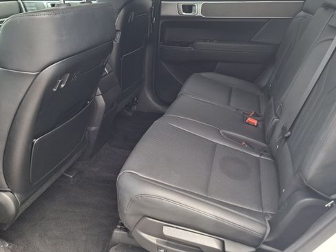 Used 2026 Hyundai Santa Fe SEL FWD image 21