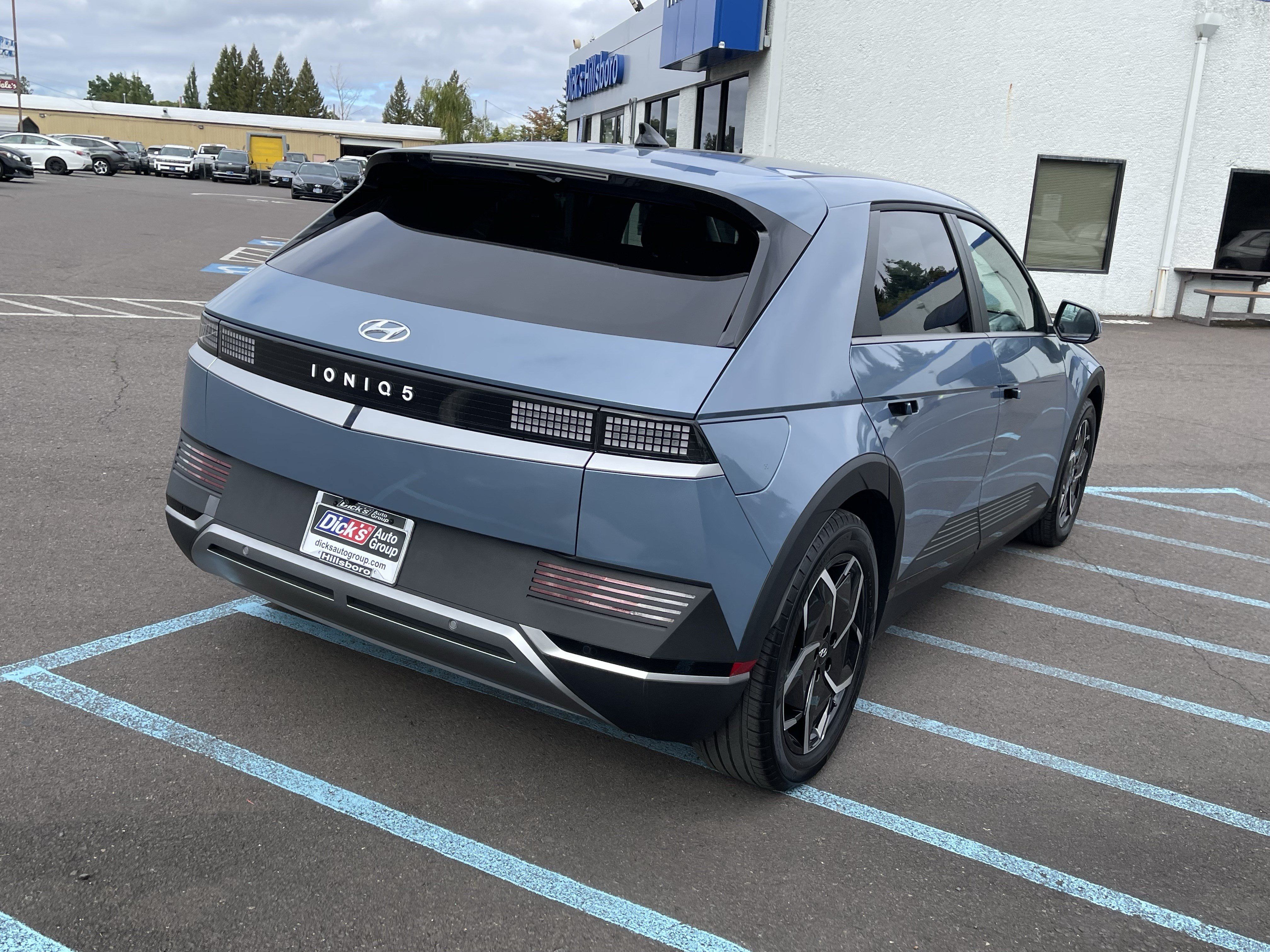 Certified 2024 Hyundai Ioniq 5 SE RWD image 5