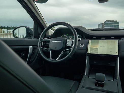 Used 2024 Land Rover Discovery Sport S AWD/4WD image 18