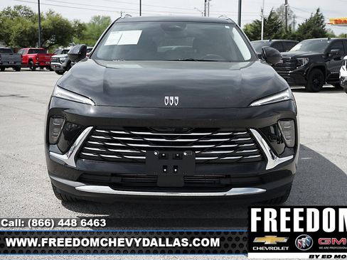 New 2025 Buick Envision Preferred image 2