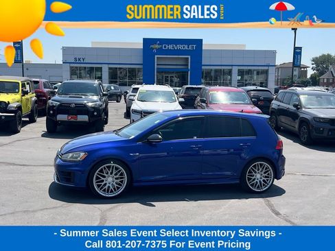 Used 2017 Volkswagen Golf R 4-Door AWD/4WD image 1