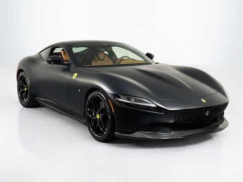Certified 2024 Ferrari Roma RWD image 1