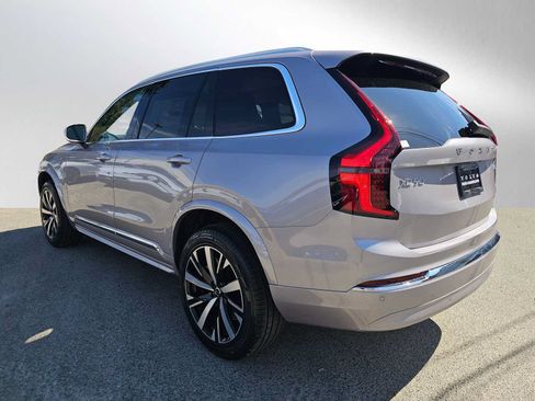 New 2026 Volvo XC90 B6 Core AWD/4WD image 5