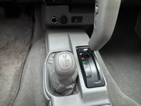 Used 2004 Toyota Tacoma 4x4 Double Cab image 18