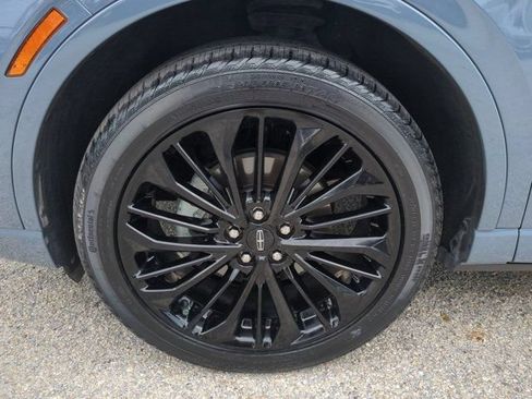 Used 2023 Lincoln Corsair Reserve w/ Equipment Group 201A FWD image 10