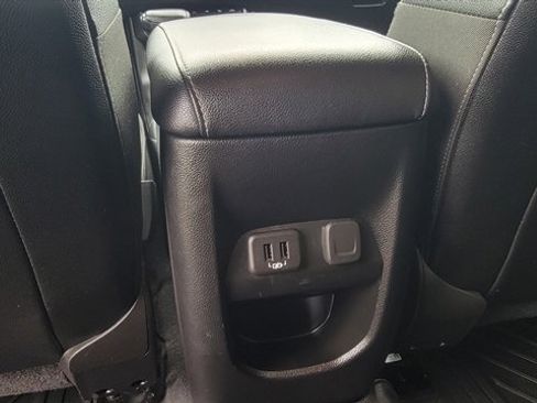 Used 2020 Chevrolet Colorado ZR2 image 58