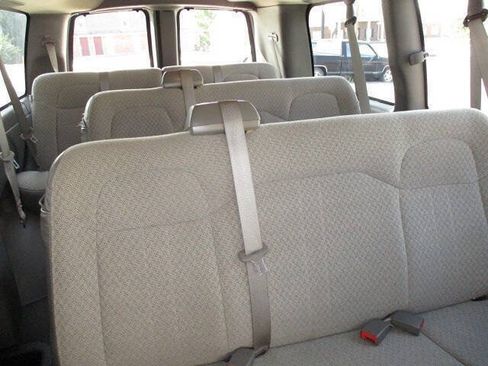 Used 2016 Chevrolet Express 2500 LS RWD image 22