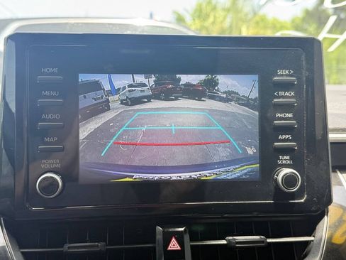 Used 2022 Toyota Corolla L FWD image 17