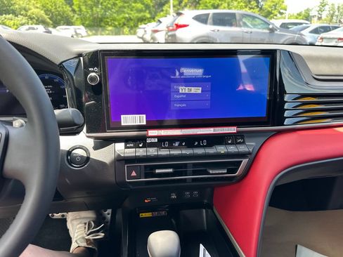 Used 2026 Toyota Camry XSE FWD image 22