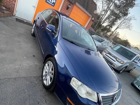 Used 2009 Volkswagen Passat Komfort image 9