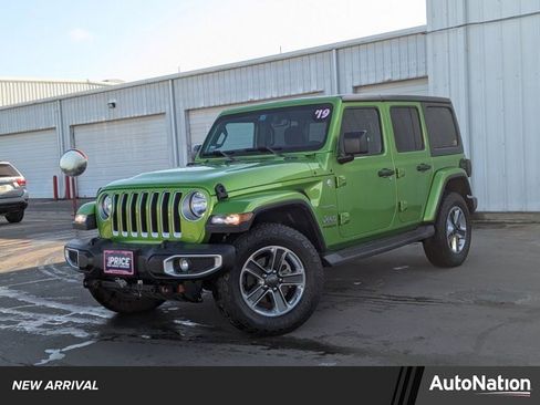 Used 2019 Jeep Wrangler Unlimited Sahara image 1