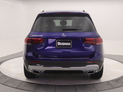 Certified 2022 Mercedes-Benz GLB 250 image 6