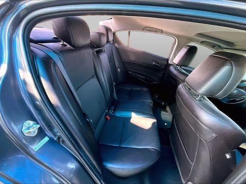 Used 2017 Acura ILX FWD image 19