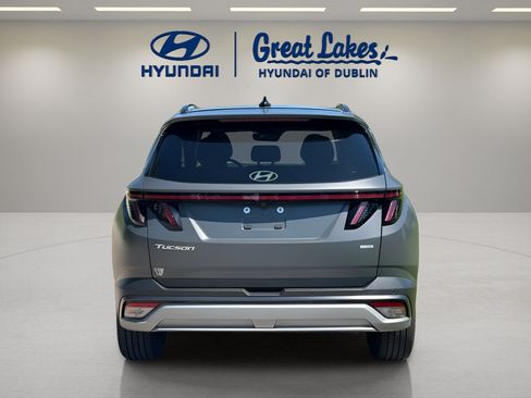 Used 2025 Hyundai Tucson Limited AWD/4WD image 4