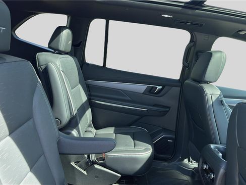 New 2026 Buick Enclave Sport Touring w/ Power Package AWD/4WD image 23