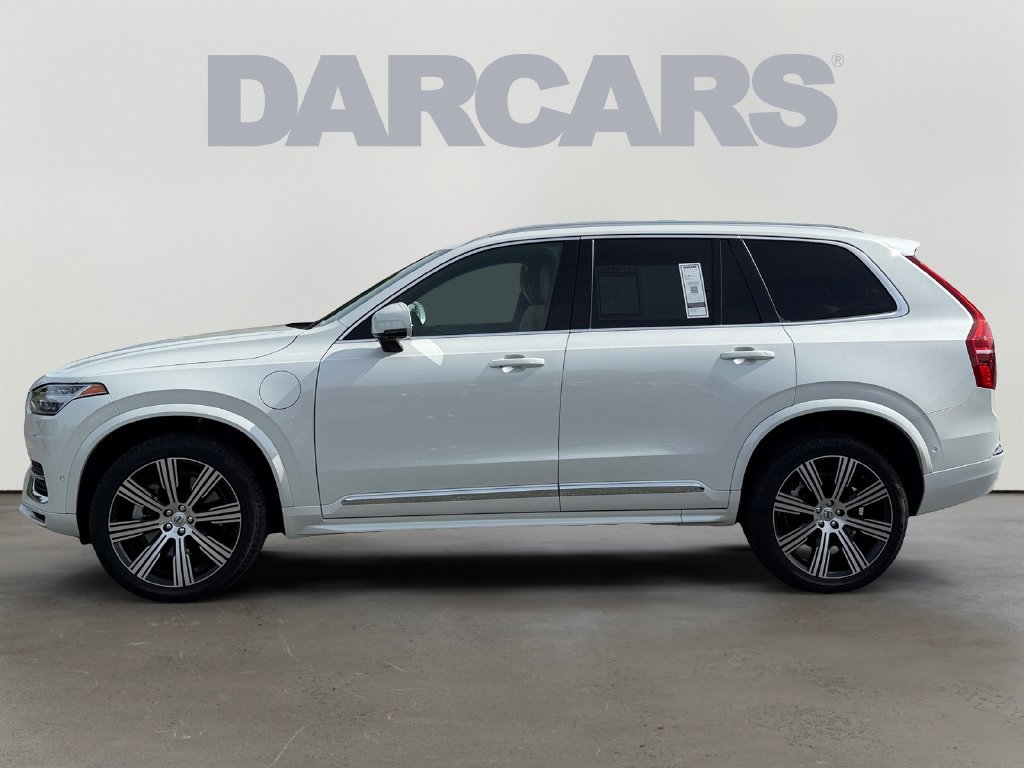 Certified 2025 Volvo XC90 T8 Ultra w/ Protection Package Premier AWD/4WD image 4