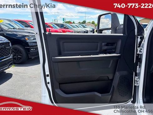 Used 2026 RAM 2500 Tradesman w/ Chrome Appearance Group AWD/4WD image 14