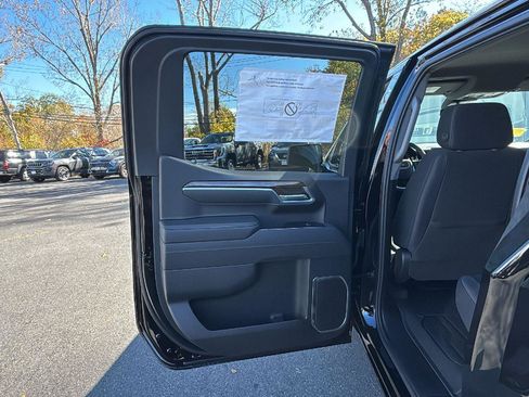 New 2026 GMC Sierra 1500 Elevation image 32