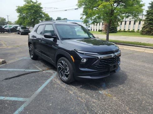 Used 2024 Chevrolet TrailBlazer RS w/ Convenience Package AWD/4WD image 7