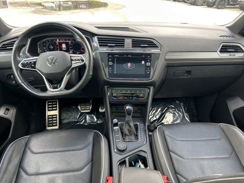 Used 2022 Volkswagen Tiguan SEL R-Line image 35
