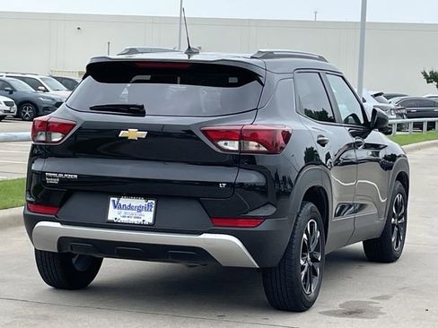Used 2023 Chevrolet TrailBlazer LT FWD image 4