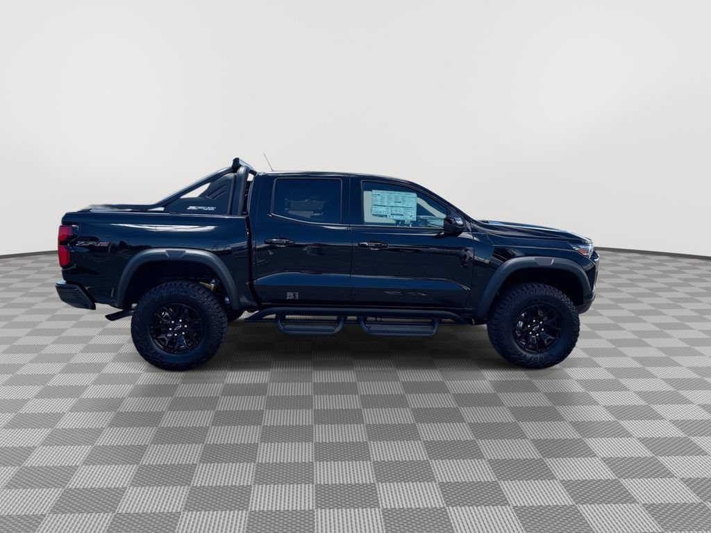 New 2026 Chevrolet Colorado ZR2 w/ Midnight Edition AWD/4WD image 10