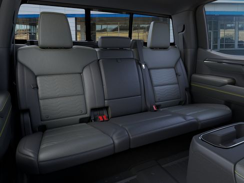New 2026 Chevrolet Silverado 1500 ZR2 AWD/4WD image 18