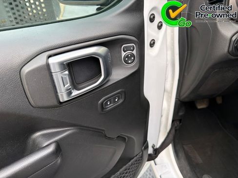 Certified 2019 Jeep Wrangler Unlimited Sport S AWD/4WD image 36