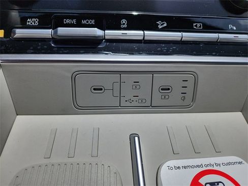 New 2025 Hyundai Santa Fe SEL image 21