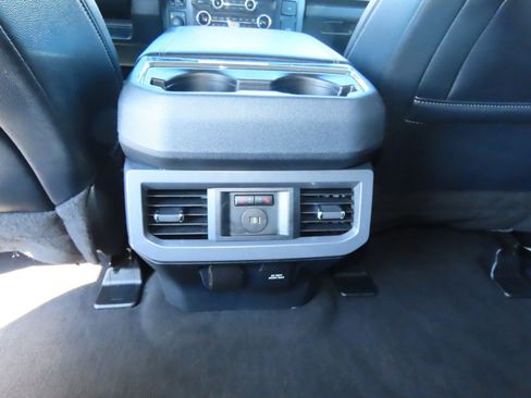 Certified 2024 Ford F250 Lariat w/ Sport Appearance Package image 22