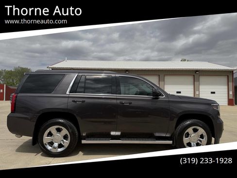 Used 2017 Chevrolet Tahoe LT w/ LT Signature Package AWD/4WD image 1