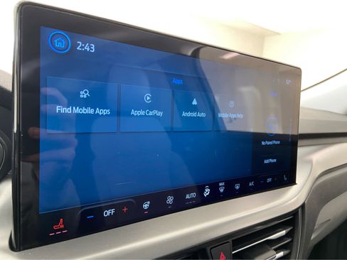 Used 2025 Ford Escape SE image 30