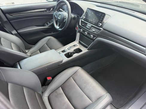 Used 2020 Honda Accord Sport image 18