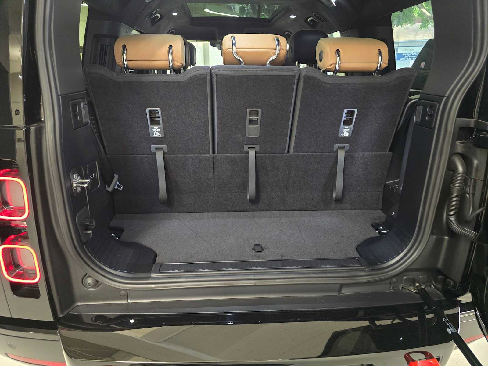 New 2025 Land Rover Defender 130 X AWD/4WD image 16
