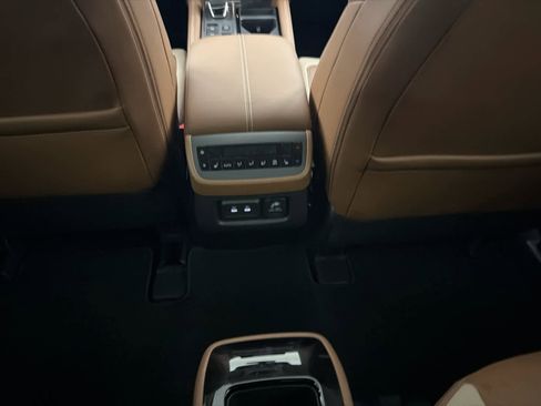 New 2026 Nissan Pathfinder Platinum image 22