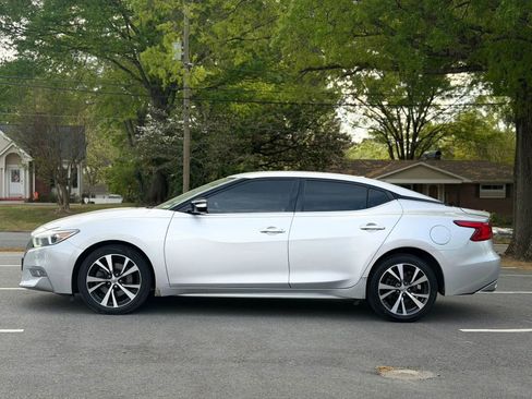 Used 2018 Nissan Maxima 3.5 SV FWD image 3
