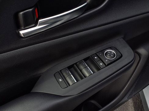 Certified 2023 Toyota Prius Prime image 17