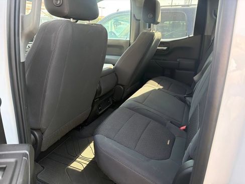 Used 2022 Chevrolet Silverado 1500 Custom RWD image 10