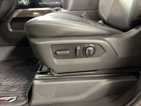 Certified 2022 Chevrolet Silverado 1500 LT Trail Boss w/ Convenience Package II image 13