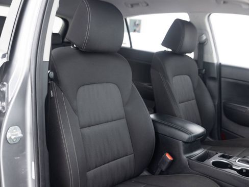 Used 2021 Kia Sportage LX AWD/4WD image 26