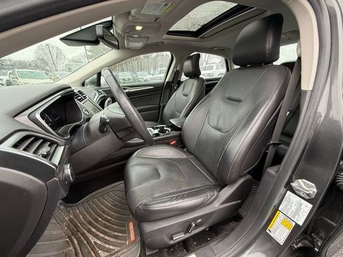 Used 2016 Ford Fusion Energi Titanium w/ Driver Assist Package image 7