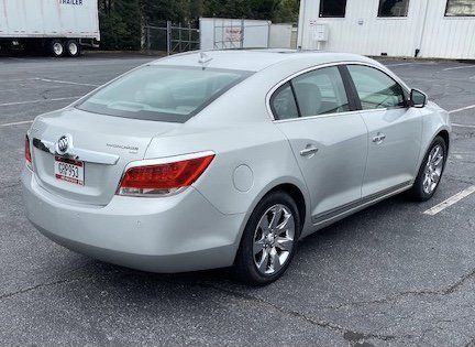 Used 2010 Buick LaCrosse CXL w/ Luxury Package FWD image 7