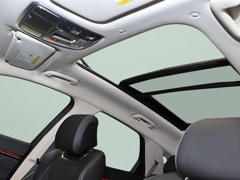 New 2026 Genesis GV70 2.5T Advanced image 13